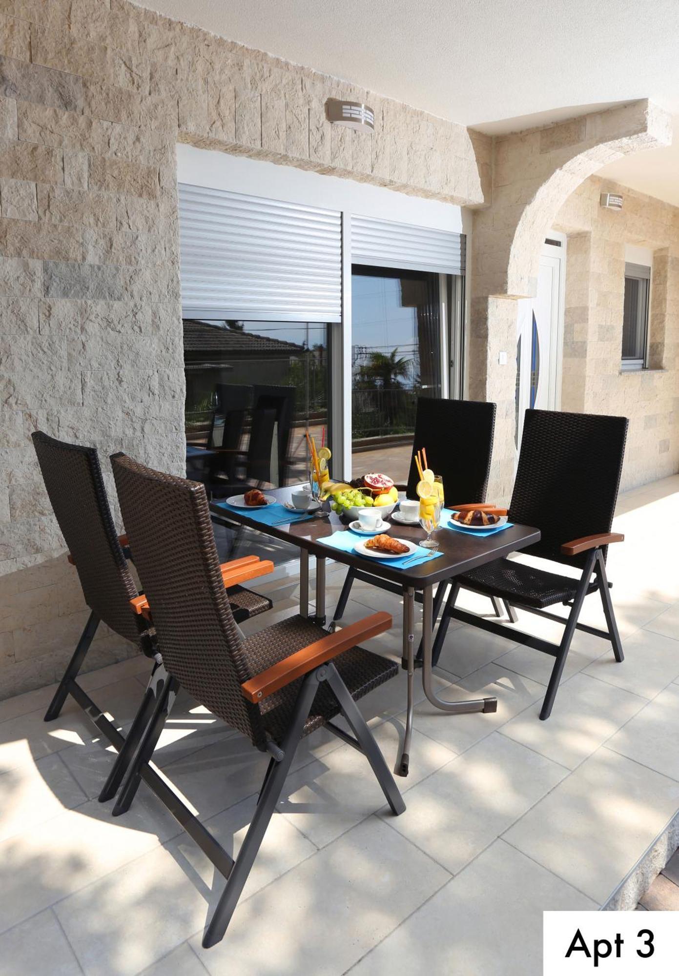 Villa Dragi With Pool, Sauna, & Whirlpool Opatija Room photo